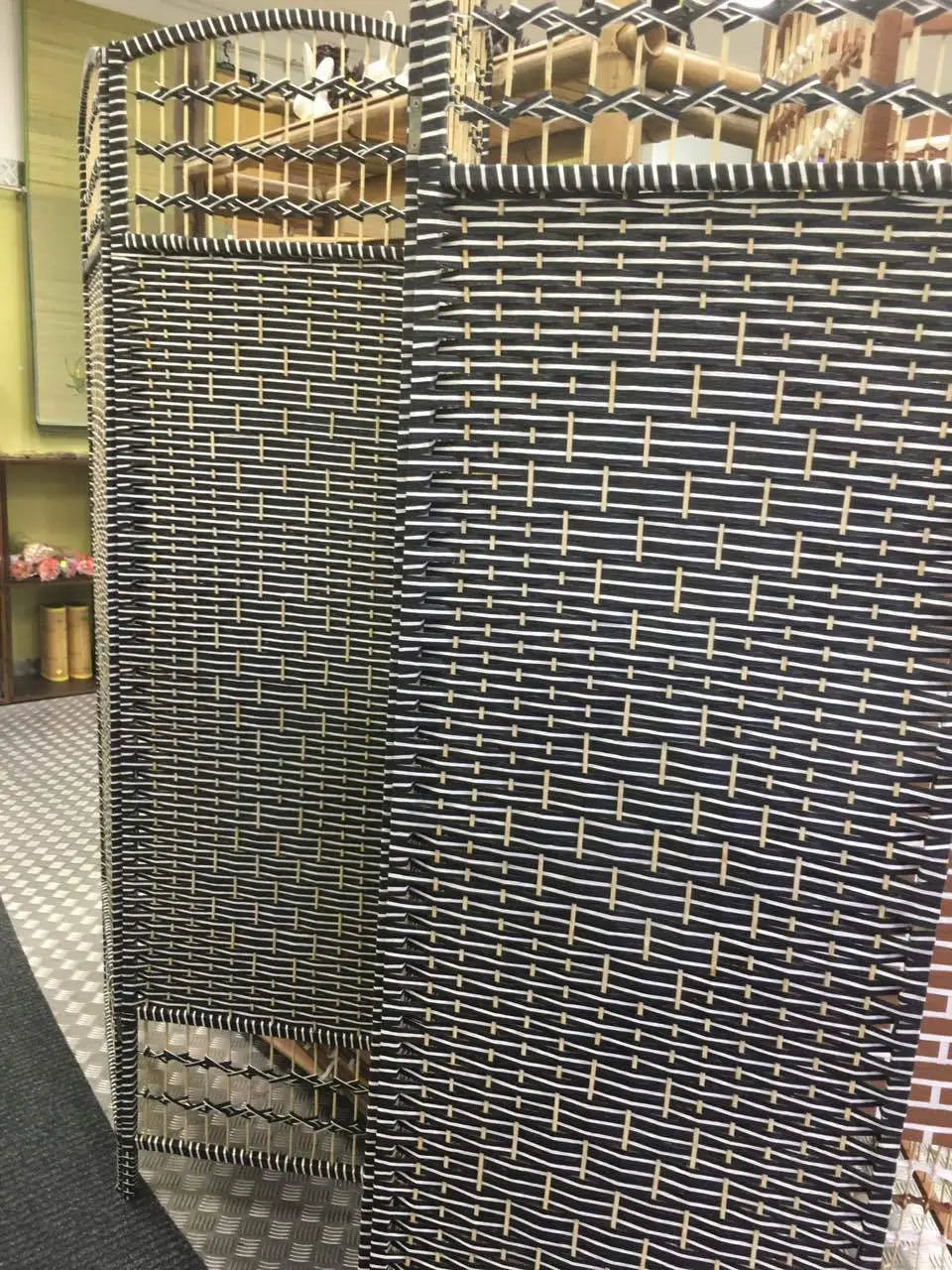 4-Leaf Folding Screen Both Sizes Bamboo Frame Privacy Screen Room Divider everythingbamboo