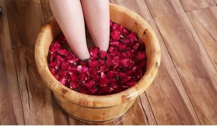 Foot basin wooden bucket foot bath double thickness smooth healthy natural 足浴桶加厚 everythingbamboo