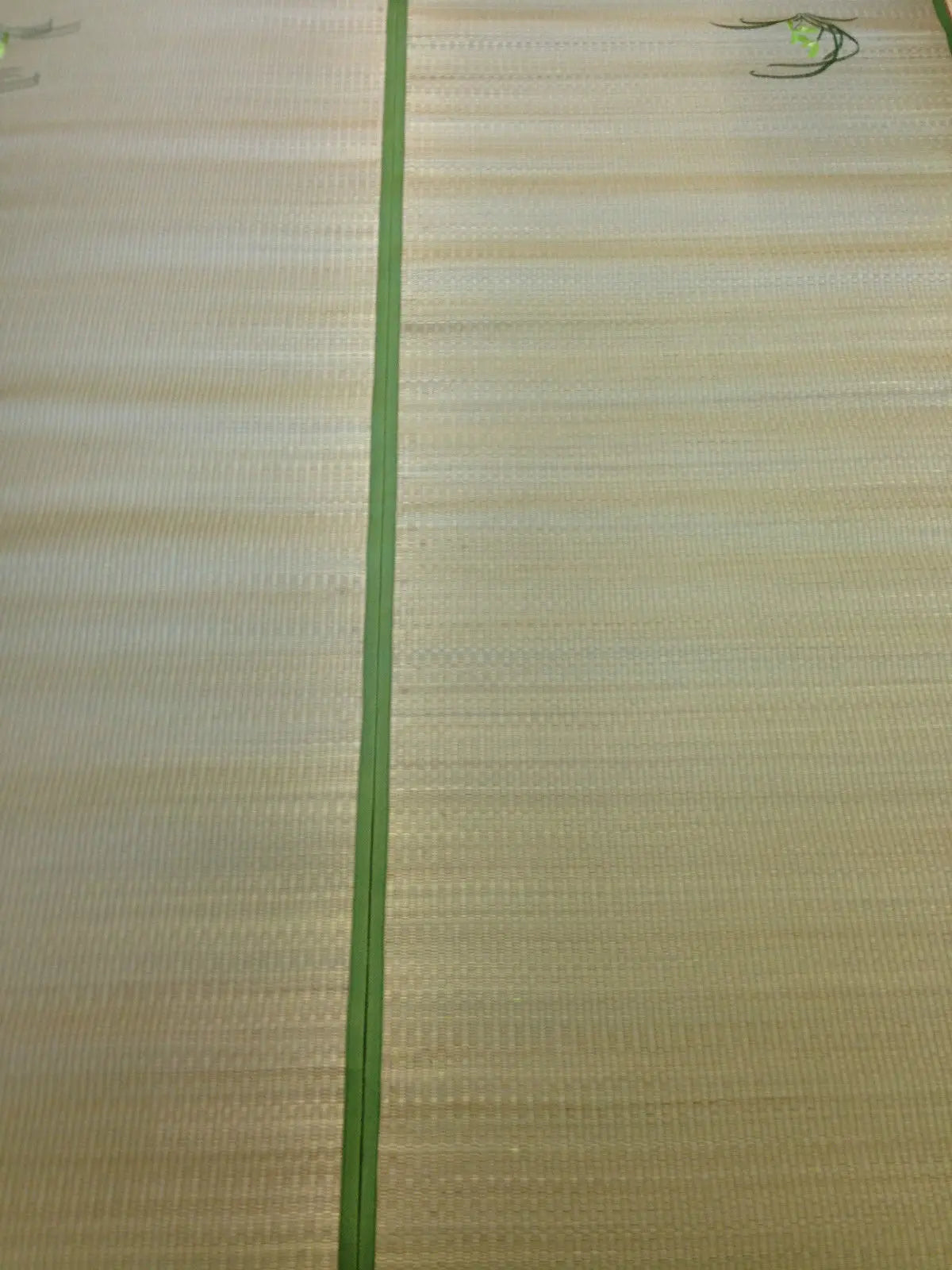 Natural grass bed mat cool mat grass foldable mat sheet rug floor mat light 折叠草席 Everythingbamboo