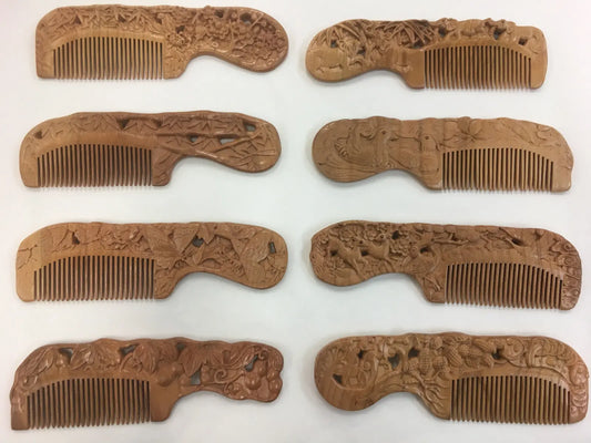 2 x  Sculpture Natural Peach Wood Comb Anti Static Close Teeth Hair Massage Comb combland