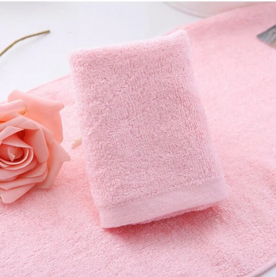 BAMBOO FIBER SOFT ABSORBENT COMFORTABLE MEDIUM TOWEL FACE SHOWER everythingbamboo