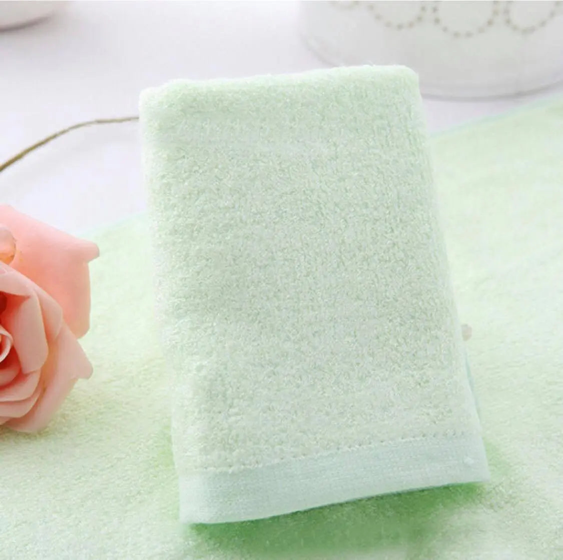 BAMBOO FIBER SOFT ABSORBENT COMFORTABLE MEDIUM TOWEL FACE SHOWER everythingbamboo