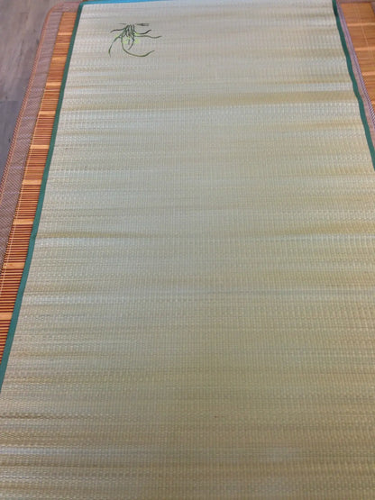 Natural grass bed mat cool mat grass foldable mat sheet rug floor mat light 折叠草席 Everythingbamboo